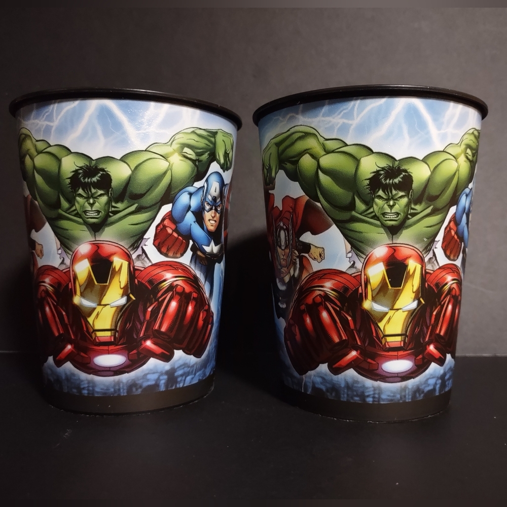 2 Avengers 16oz Marvel Comics Plastic Cups Marvel Kids Made by Technimark